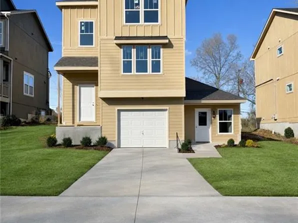 1118 Armstrong Ave, Kansas City, KS 66102