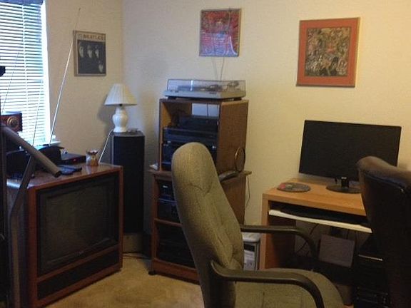 3rd image of 8151 Denwood Dr #L3