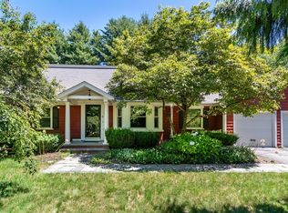 6 Davelin Rd, Wayland, MA 01778