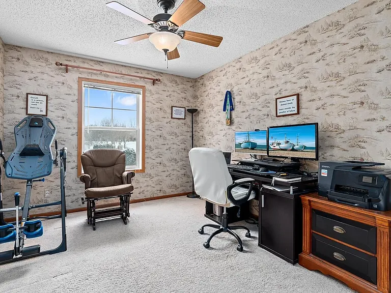 10864 Kingsfield Ln — Photo 18