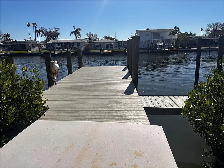 17727 Long Point Dr — Photo 27