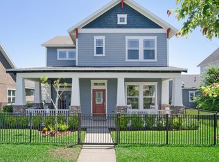 5962 Village Center Dr, Lithia, FL 33547