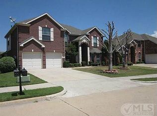 9006 Hogan Dr, Rowlett, TX 75089