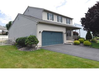 507 S Sandy Ln, Sinking Spring, PA 19608