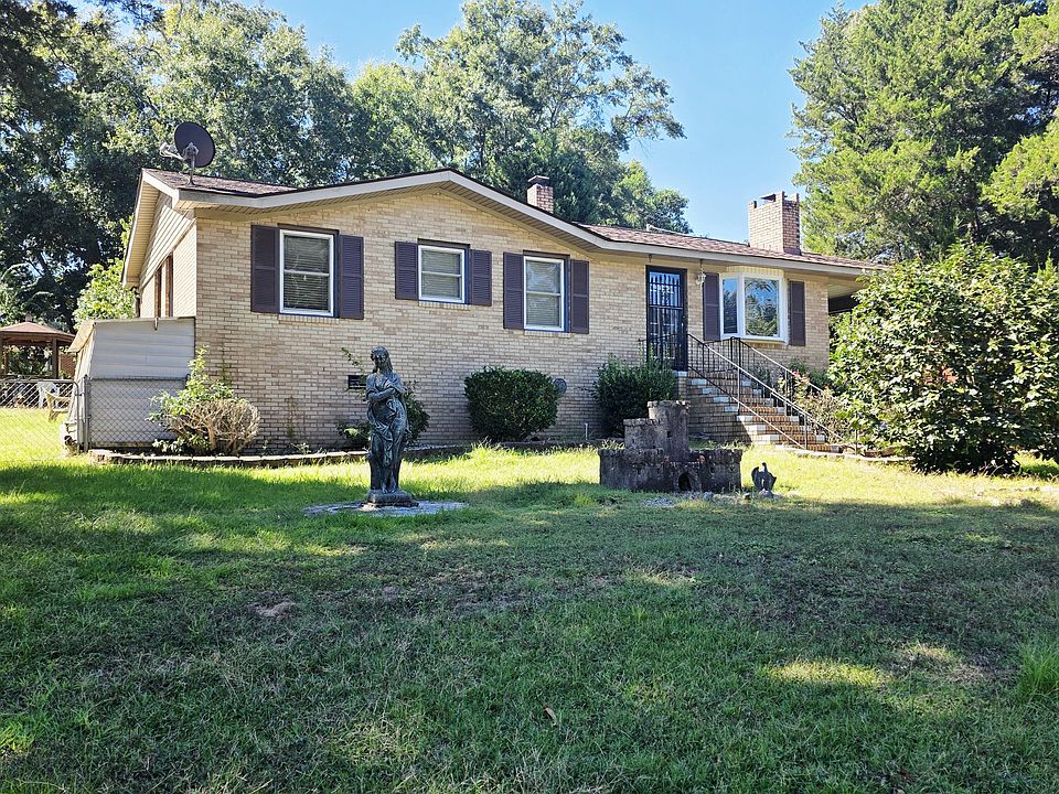 1st image of 2454 Derwent Dr