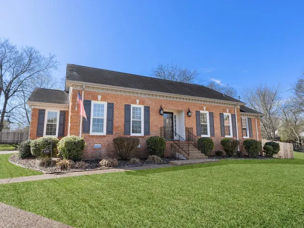 114 Hickory Trl, Hendersonville, TN 37075