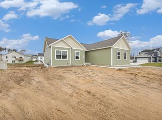 2490 Bison Ln, Muskegon, MI 49444