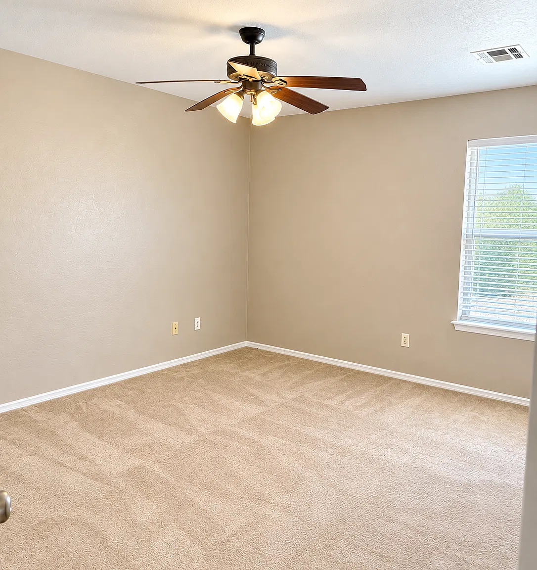 4018 SW Mesquite Drive - 1 — Photo 3