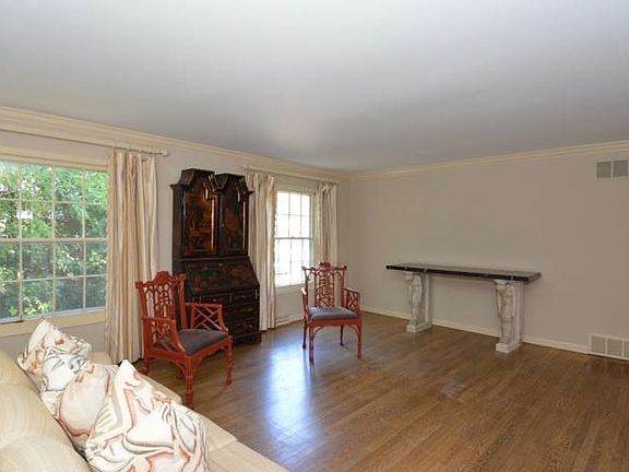 3rd image of 3063 E Newport Ct #3063