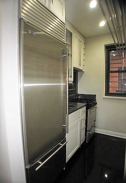 1st image of 208 E 28th St APT 2G