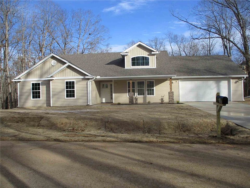 1st image of 8 Yarrow Ln