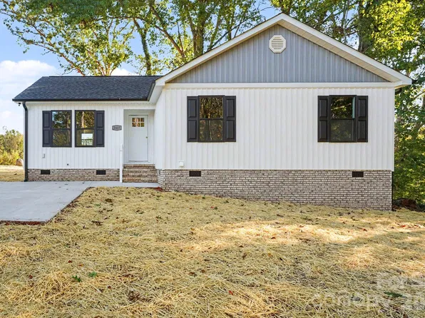 1815 Hollywood Dr, Salisbury, NC 28144