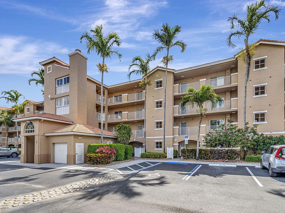 1st image of 5842 Crystal Shores Drive #105