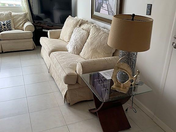 5th image of 8817 Thomas Dr #618