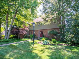 1901 Lake Marshall Dr, Gibsonia, PA