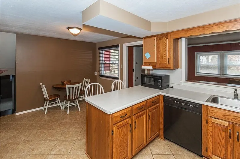 Thumbnail 13