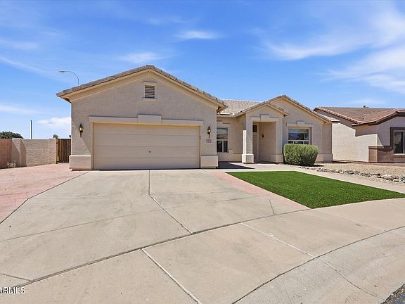 2nd image of 1010 E DESERT INN Drive