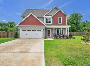 402 Bulrush Ct, Jacksonville, NC 28540