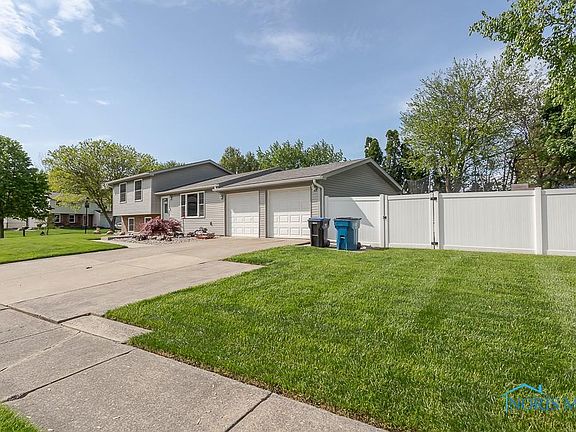 3rd image of 171 Ponderosa Dr
