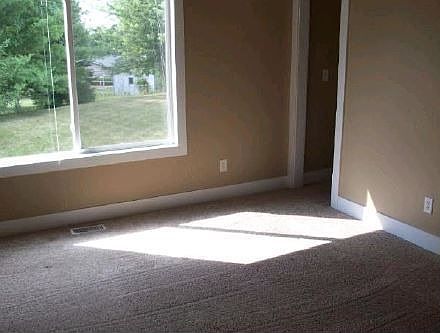3rd image of 5859 Castle Brook Ave SE
