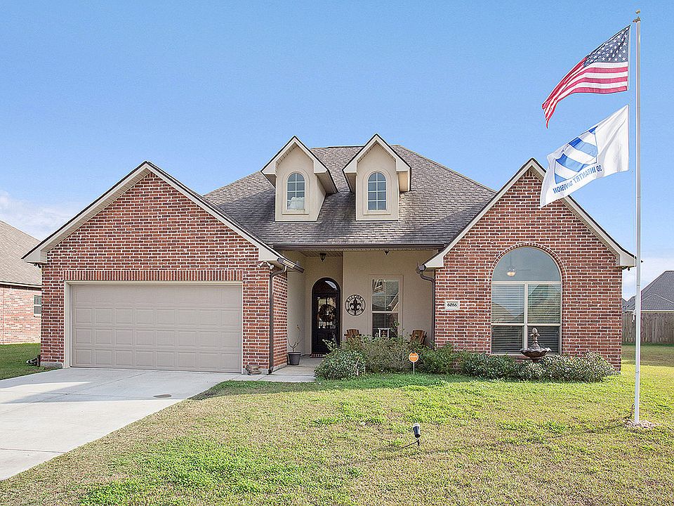 1st image of 6086 Waterford Ln