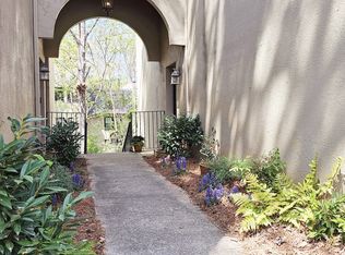 80 Larue Pl NW, Atlanta, GA 30327