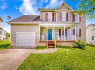 3079 Canterbury Park Dr, Winston Salem, NC 27127