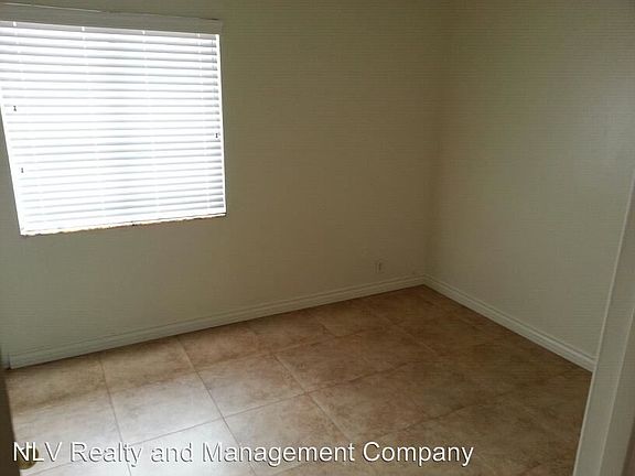 5th image of 891 E Hacienda Ave