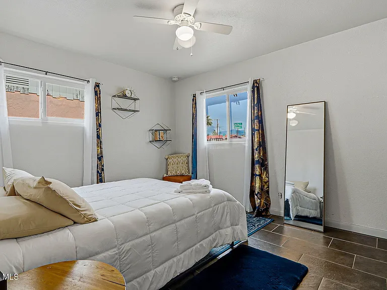5912 Delta Dr — Photo 17