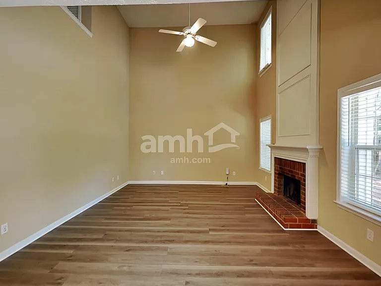 2380 Winthrope Way Dr — Photo 6