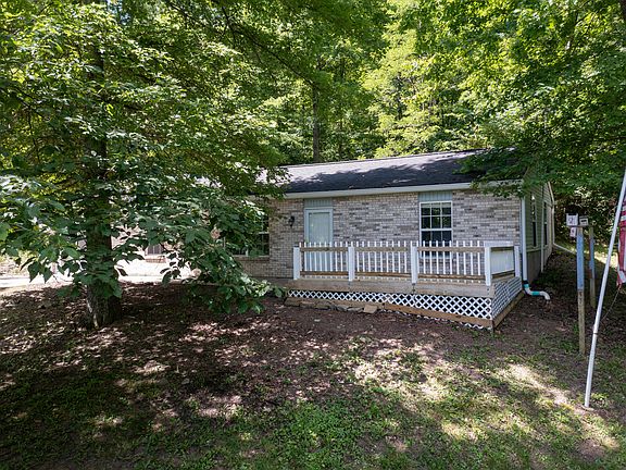 2nd image of 460 Nicholas Ridge Rd