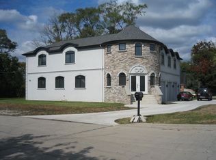9400 Greenwood Ave, Des Plaines, IL 60016
