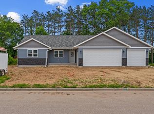 2020 Prairie Pl, Holmen, WI 54636