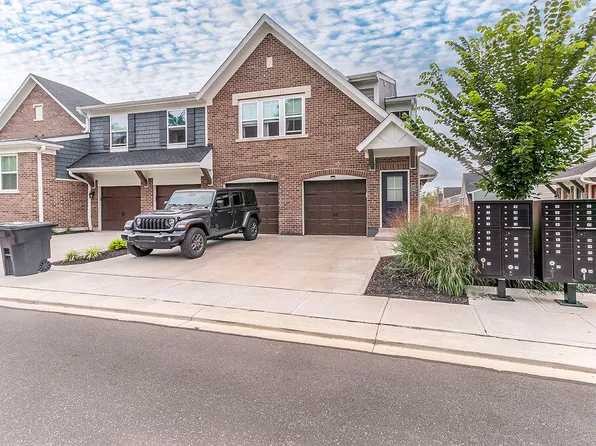 638 Foxhill Dr, Fort Mitchell, KY 41017