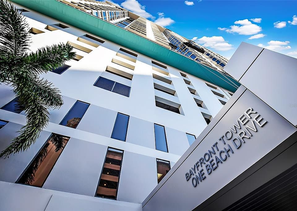 1st image of 1 Beach Dr SE Unit 2014