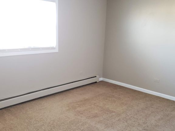4th image of 10921 S Keating Ave APT 3S