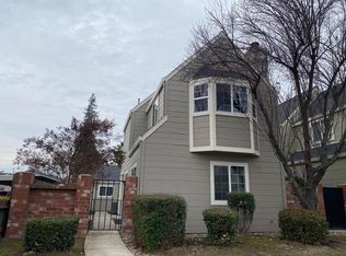 410 Golf Cir E, Manteca, CA 95337