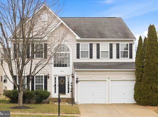 8606 Ellis Ford Pl, Gainesville, VA 20155
