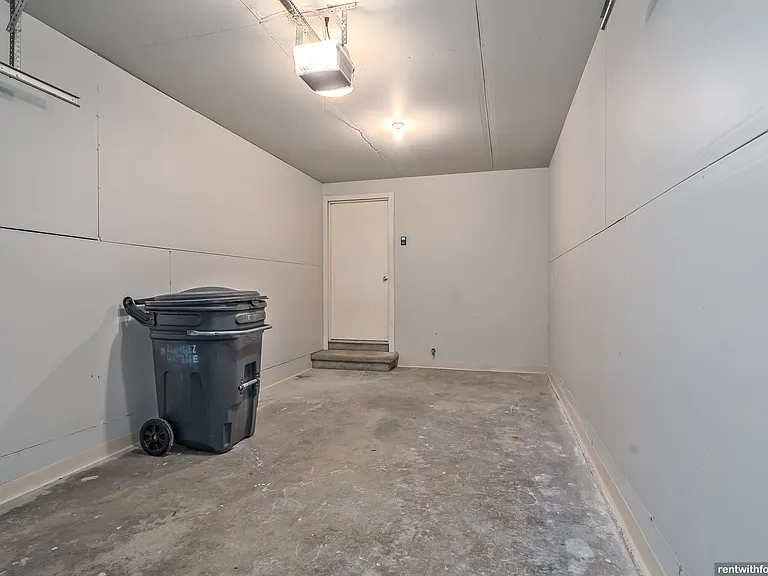 3835 E River Dr — Photo 13