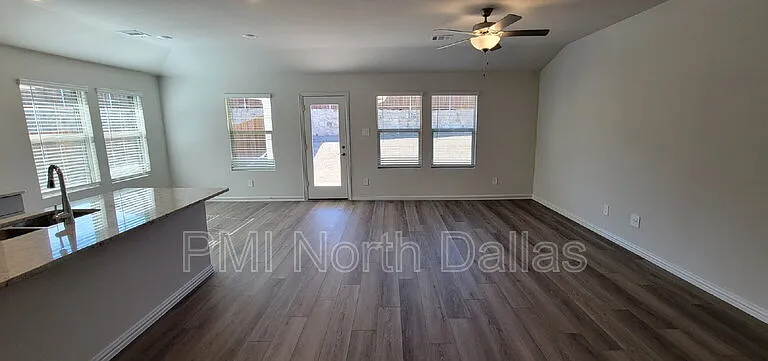 10609 Potawatomi Ln — Photo 23