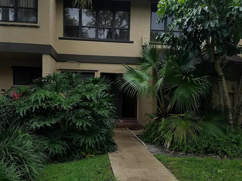 1st image of 8827 Cleary Blvd
