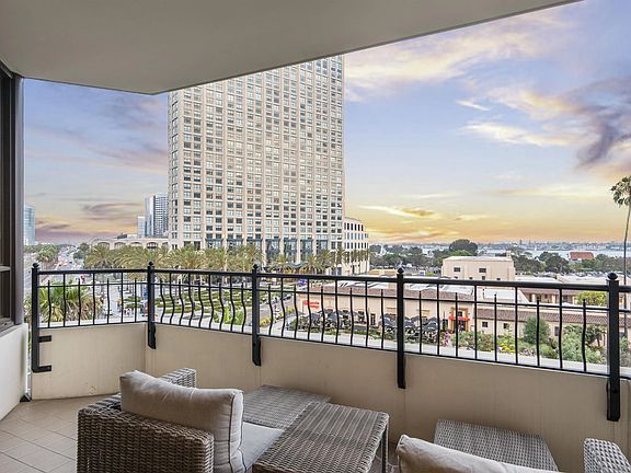 2nd image of 700 W Harbor Dr Unit 604