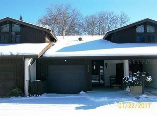 1784 McKnight Rd N, Saint Paul, MN 55109