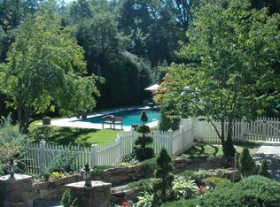 11 Billington Ct, Rye, NY 10580