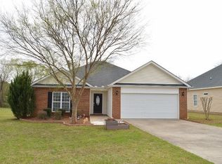 224 Sunnymeade Dr, Warner Robins, GA 31093