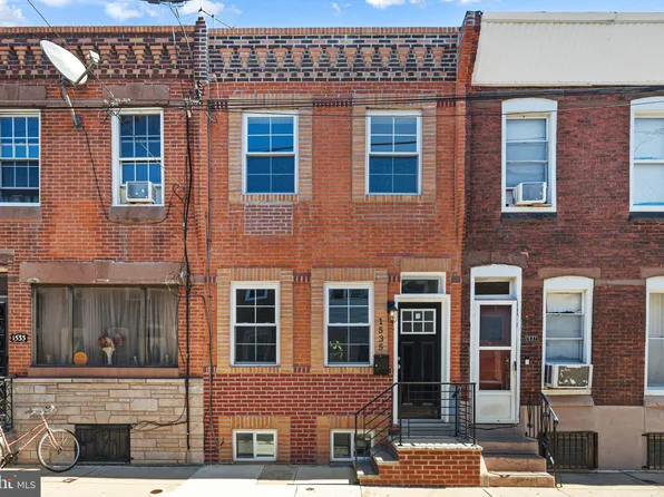 1535 S Mole St, Philadelphia, PA 19146