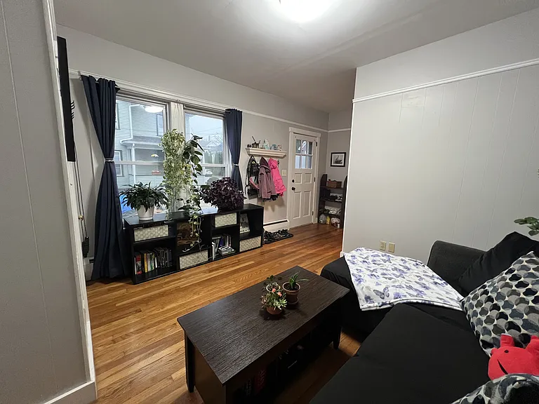 28 Forest St #28 — Photo 13