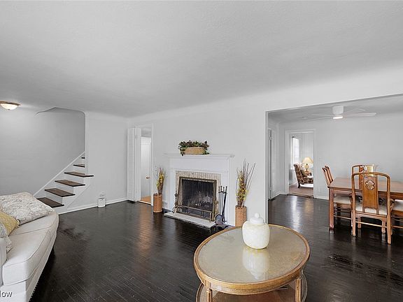 5th image of 3852 Princeton Blvd