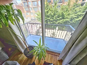 Rented by MAC Realty NY