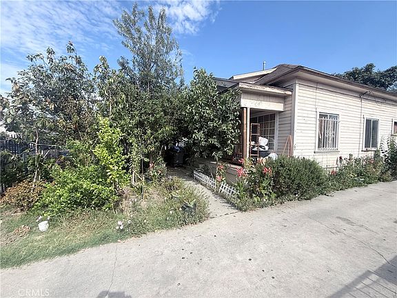 2nd image of 3338 Alma Ave